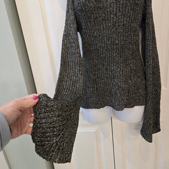 Endless Rose Cold Shoulder black sweater shoulder cut out Sold on Revolve Sz Lg - Picture 3 of 10